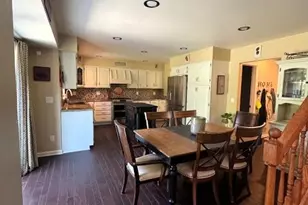 7144 Hunter Ridge Ct, Saline, MI 48176 - Photo 8