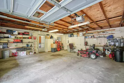 1905 W Franklin Street, Jackson, MI 49203 - Photo 36