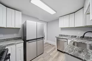 1811 Lewis St, Jackson, MI 49203 - Photo 16