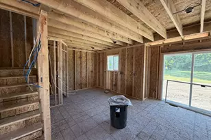 2018 Green Acres Dr, Adrian, MI 49221 - Photo 32