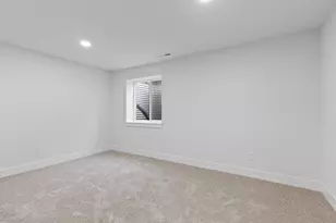 2004 Green Acres Dr, Adrian, MI 49221 - Photo 30