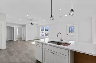 2008 Green Acres Dr, Adrian, MI 49221 - Photo 6