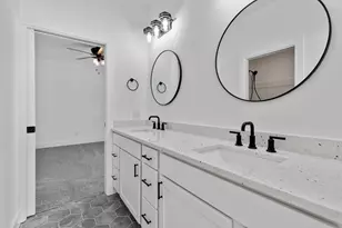 4909 Schmitz Ct, Adrian, MI 49221 - Photo 32