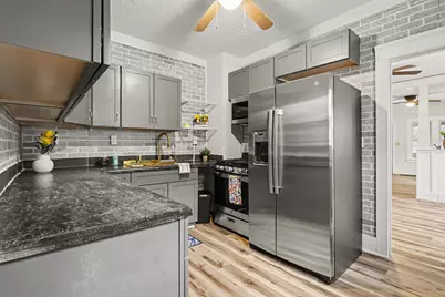 243 Howland Street, Battle Creek, MI 49037 - Photo 6