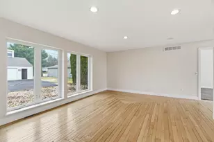 7738 N Indian Lake Dr, Scotts, MI 49088 - Photo 14