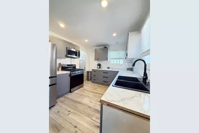 610 Western Street, Inkster, MI 48141 - Photo 8