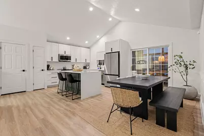 770 Brownwood Avenue NW, Grand Rapids, MI 49504 - Photo 8