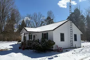 9891 Glovers Lake Rd, Bear Lake, MI 49614 - Photo 4