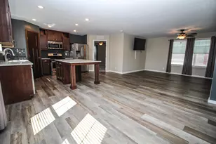 7237 White Oak Cir, Portage, MI 49002 - Photo 14