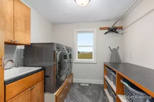 3905 Sunset View, Wayland, MI 49348 - Photo 32