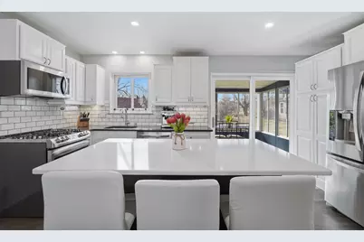 283 Shamrock Street, Novi, MI 48377 - Photo 8