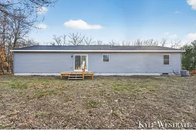 579 S Walker Road, Muskegon, MI 49442 - Photo 26