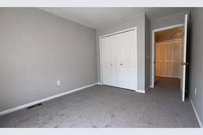 1426 Crimson Way, Walled Lake, MI 48390 - Photo 18