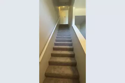 1426 Crimson Way, Walled Lake, MI 48390 - Photo 2