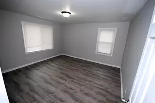 1872 Champaign Rd, Lincoln Park, MI 48146 - Photo 16