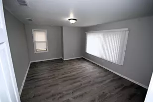 1872 Champaign Rd, Lincoln Park, MI 48146 - Photo 14