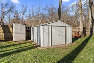 25600 Merle St, Edwardsburg, MI 49112 - Photo 34