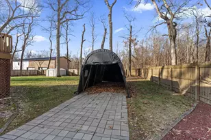 25600 Merle St, Edwardsburg, MI 49112 - Photo 36