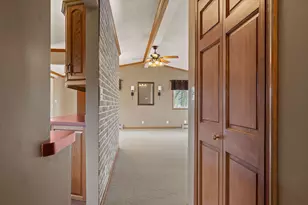 25600 Merle St, Edwardsburg, MI 49112 - Photo 14