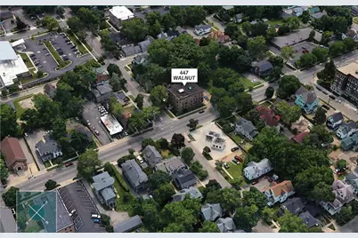 447 W Walnut Street, Kalamazoo, MI 49007 - Photo 2