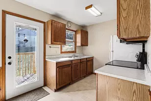 250 Beverly Dr, Coldwater, MI 49036 - Photo 4