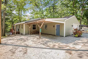 2066 Deepwood Dr, Farwell, MI 48622 - Photo 8