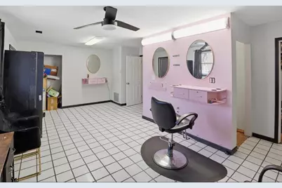 107 S Crystal Avenue, Benton Harbor, MI 49022 - Photo 16