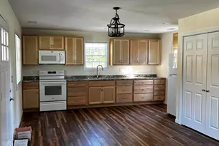 315 S Jackson St, Hanover, MI 49241 - Photo 10