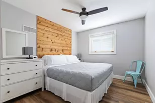 21557 Lake St, Cassopolis, MI 49031 - Photo 8