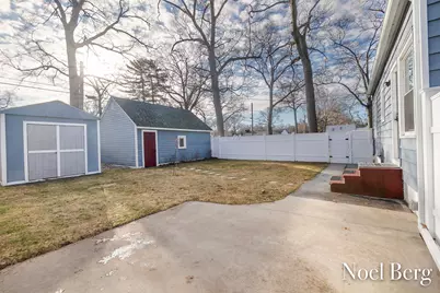 3474 McCracken Street, Norton Shores, MI 49441 - Photo 30