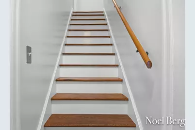 3474 McCracken Street, Norton Shores, MI 49441 - Photo 16