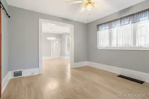 85 W 13th St, Holland, MI 49423 - Photo 10