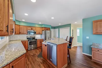 5115 Ossad Drive, Norton Shores, MI 49441 - Photo 10