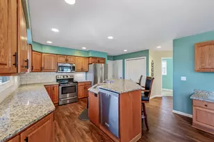 5115 Ossad Dr, Norton Shores, MI 49441 - Photo 10