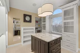 10466 N Riverview Dr, Plainwell, MI 49080 - Photo 8