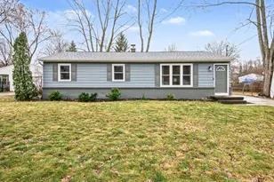 5887 Glenbrook Ave SE, Kentwood, MI 49508 - Photo 2