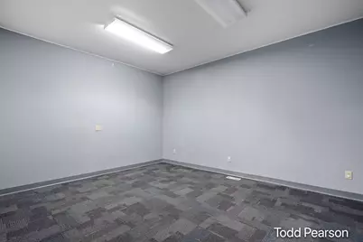 4211 Division Avenue N, Comstock Park, MI 49321 - Photo 24