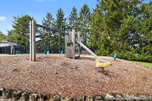 3312 Devonwood Hills Dr NE, Grand Rapids, MI 49525 - Photo 22