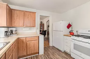 1210 Henry St, Ann Arbor, MI 48104 - Photo 10