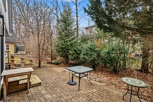 439 Sommerset Ct, Ann Arbor, MI 48103 - Photo 18