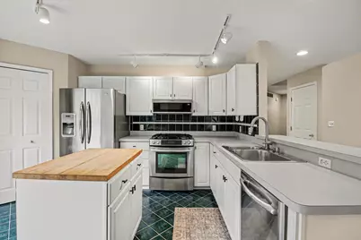 439 Sommerset Court, Ann Arbor, MI 48103 - Photo 14
