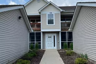 1522 Oakfield Dr, Ann Arbor, MI 48108 - Photo 2