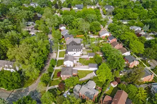 1053 Canterbury St, Birmingham, MI 48009 - Photo 58