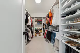 1053 Canterbury St, Birmingham, MI 48009 - Photo 30