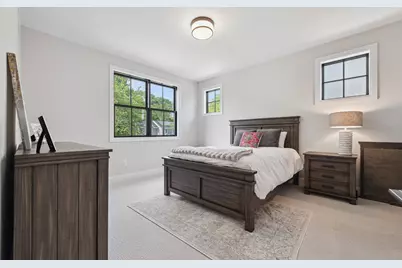 1053 Canterbury Street, Birmingham, MI 48009 - Photo 32