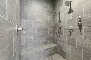 2424 Highland Dr, Ann Arbor, MI 48105 - Photo 40