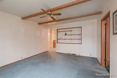 926 E Main Street SE, Lowell, MI 49331 - Photo 8