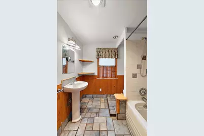 1218 Roslyn Road, Grosse Pointe Woods, MI 48236 - Photo 46