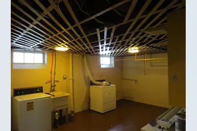 20204 Kenosha Street, Harper Woods, MI 48225 - Photo 12