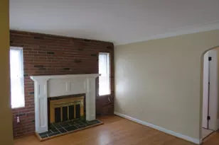 20204 Kenosha St, Harper Woods, MI 48225 - Photo 2